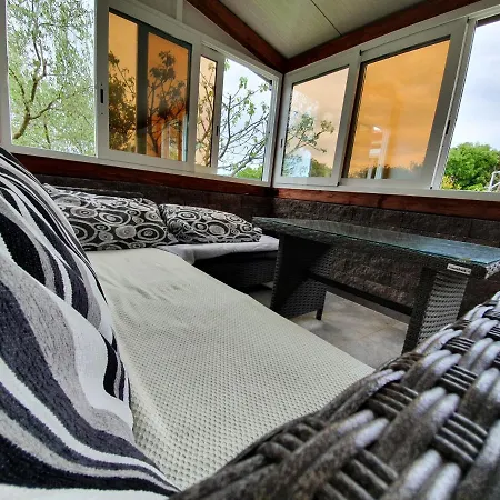 Holiday Nada Ferienhaus